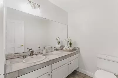 263 Fox Hills Drive, Thousand Oaks, CA 91361 - Photo 21