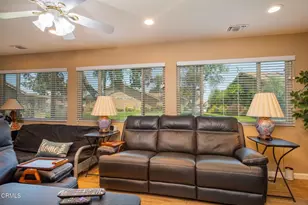 32130 Village 32, Camarillo, CA 93012 - Photo 3