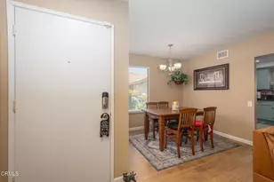 32130 Village 32, Camarillo, CA 93012 - Photo 7