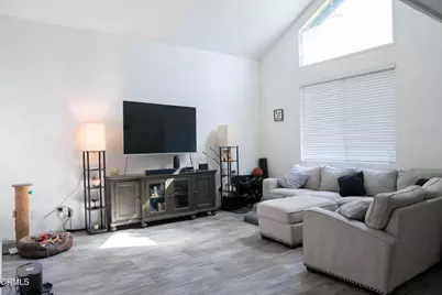 119 Sonoma Lane, Santa Paula, CA 93060 - Photo 3