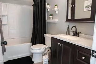 119 Sonoma Ln, Santa Paula, CA 93060 - Photo 13