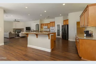 10503 Hinderhill Drive, Bakersfield, CA 93312 - Photo 19