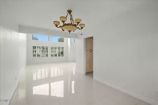 2222 Pier Ave, Santa Monica, CA 90405 - Photo 43