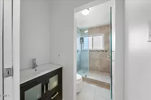 2222 Pier Ave, Santa Monica, CA 90405 - Photo 55