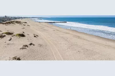999 Waterbury Lane, Ventura, CA 93001 - Photo 37