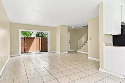 138 S Bryn Mawr Street #33, Ventura, CA 93003 - Photo 9