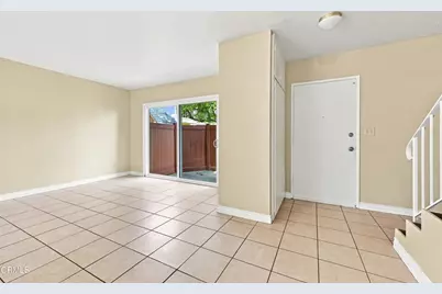 138 S Bryn Mawr Street #33, Ventura, CA 93003 - Photo 11