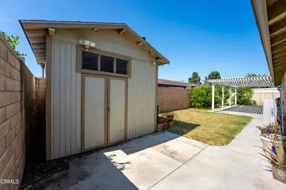 310 Foxglove Place, Oxnard, CA 93036 - Photo 9