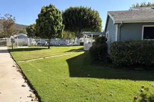 2267 Calle Bellota, Camarillo, CA 93010 - Photo 41