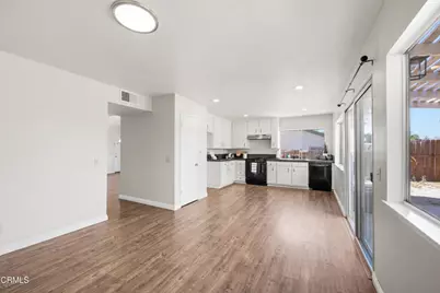 2079 Covington Avenue, Simi Valley, CA 93065 - Photo 11