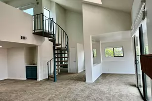 2157 Martinique Ln, Oxnard, CA 93035 - Photo 9