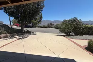 657 Dana Dr, Santa Paula, CA 93060 - Photo 41