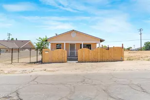 304 General Petroleum Ave, Taft, CA 93268 - Photo 1