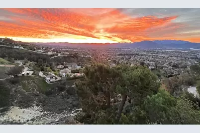 931 W Highland Drive, Camarillo, CA 93010 - Photo 1