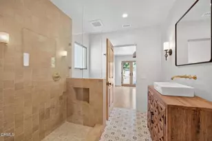 622 South Evergreen Dr Dr, Ventura, CA 93003 - Photo 33