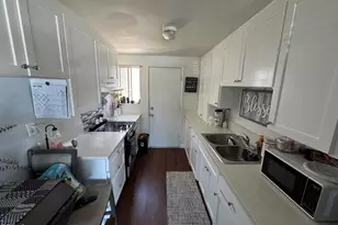 1525 W 9th St, Oxnard, CA 93035 - Photo 9