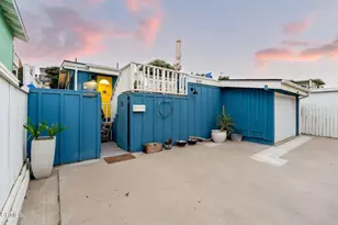 1089 Belfast Ln, Ventura, CA 93001 - Photo 1