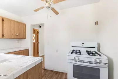 129 S Olive Street, Santa Paula, CA 93060 - Photo 9