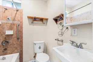 129 S Olive St, Santa Paula, CA 93060 - Photo 15