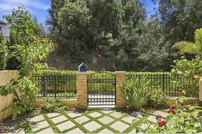 1218 Vista Heights Court, Thousand Oaks, CA 91320 - Photo 5