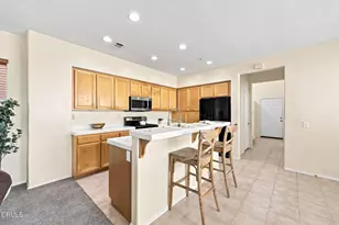 1706 Valerosa Way, Oxnard, CA 93030 - Photo 11
