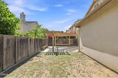 1706 Valerosa Way, Oxnard, CA 93030 - Photo 35