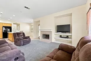 1706 Valerosa Way, Oxnard, CA 93030 - Photo 7