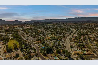 817 Benson Way, Thousand Oaks, CA 91360 - Photo 31
