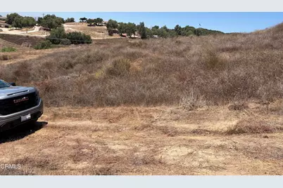 8796 Roseland Avenue, Moorpark, CA 93021 - Photo 5