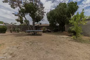 6309 Edgemont Dr, Bakersfield, CA 93309 - Photo 41