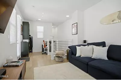 1230 E Thompson Boulevard #103, Ventura, CA 93001 - Photo 31