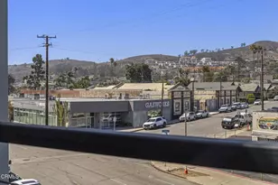 1230 E Thompson Blvd, Ventura, CA 93001 - Photo 37