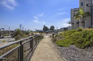1230 E Thompson Blvd, Ventura, CA 93001 - Photo 41