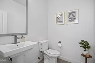 1230 E Thompson Blvd, Ventura, CA 93001 - Photo 23