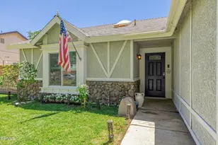 524 E Ivyton St, Lancaster, CA 93535 - Photo 5