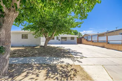 44846 Andale Avenue, Lancaster, CA 93535 - Photo 3