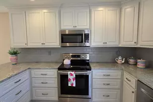 33109 Village 33, Camarillo, CA 93012 - Photo 9