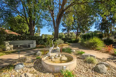 33109 Village 33, Camarillo, CA 93012 - Photo 45