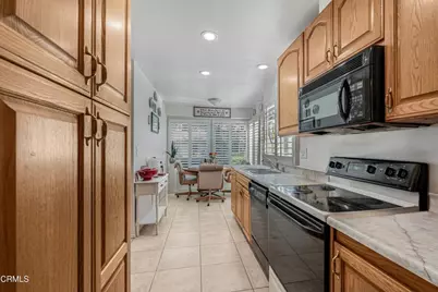11237 Village 11, Camarillo, CA 93012 - Photo 7