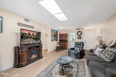 11237 Village 11, Camarillo, CA 93012 - Photo 5