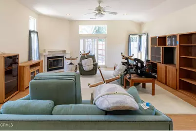 215 Montebello Avenue, Ventura, CA 93004 - Photo 11
