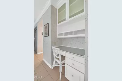 11923 Brentwood Grove Drive, Los Angeles, CA 90049 - Photo 19