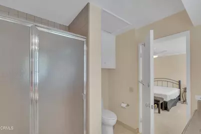 11923 Brentwood Grove Drive, Los Angeles, CA 90049 - Photo 25