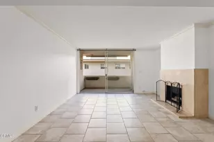 5325 Newcastle Ave, Encino, CA 91316 - Photo 7