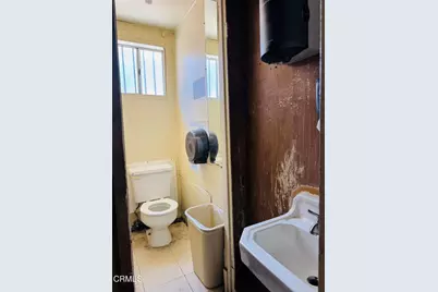 100 N Harrison Avenue, Oxnard, CA 93030 - Photo 11