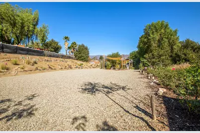 320 N Barbara Street, Ojai, CA 93023 - Photo 25