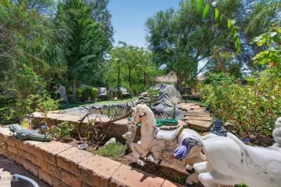 320 N Barbara Street, Ojai, CA 93023 - Photo 45