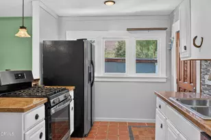 320 N Barbara St, Ojai, CA 93023 - Photo 9