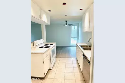 3700 Dean Drive #907, Ventura, CA 93003 - Photo 7