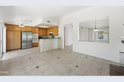 2105 Lanyard Way, Oxnard, CA 93035 - Photo 7